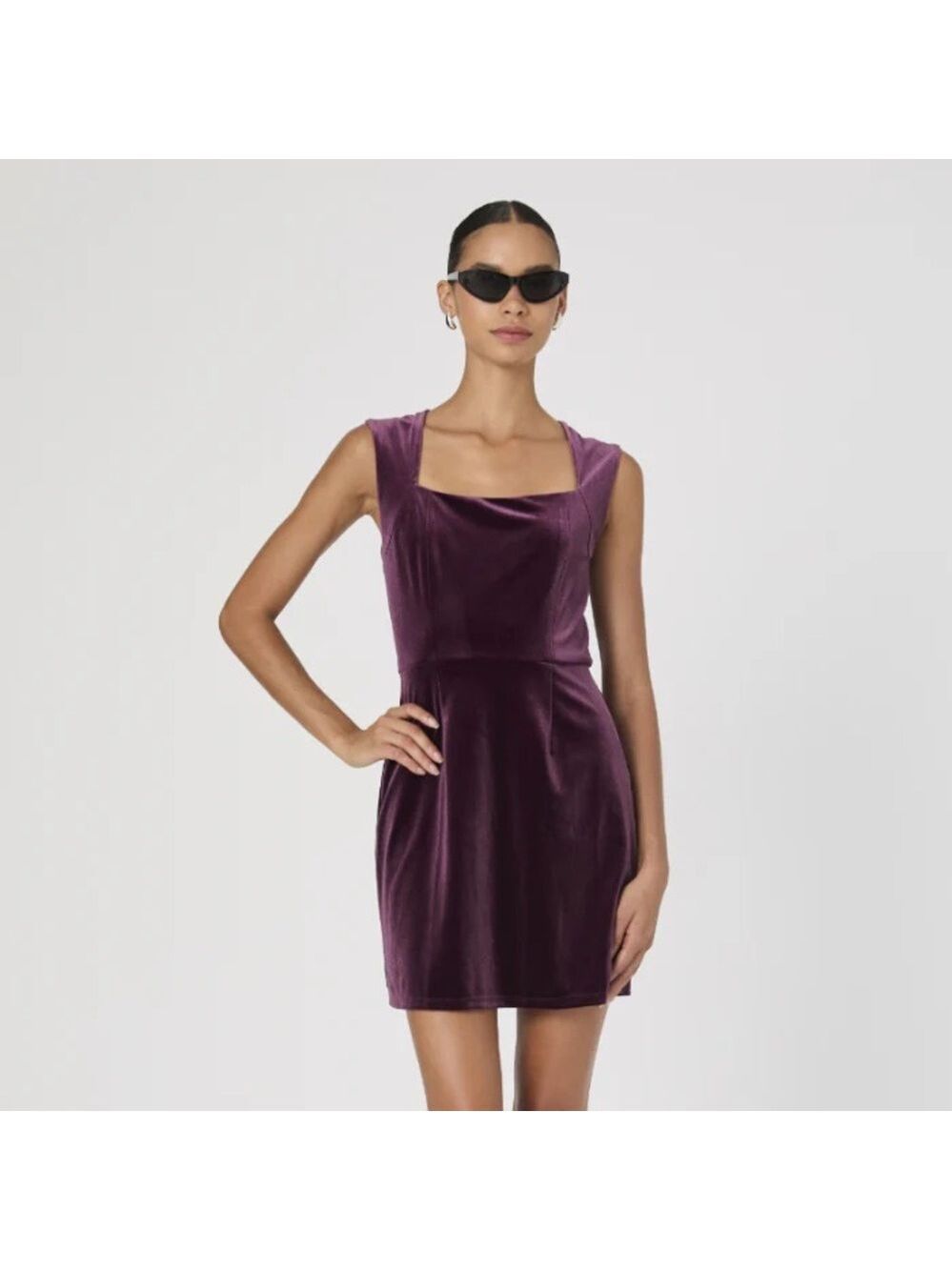 NWT $188 Bardot Velvet Square Neck Cocktail Dress Size [Multiple Sizes] - Picture 10 of 10